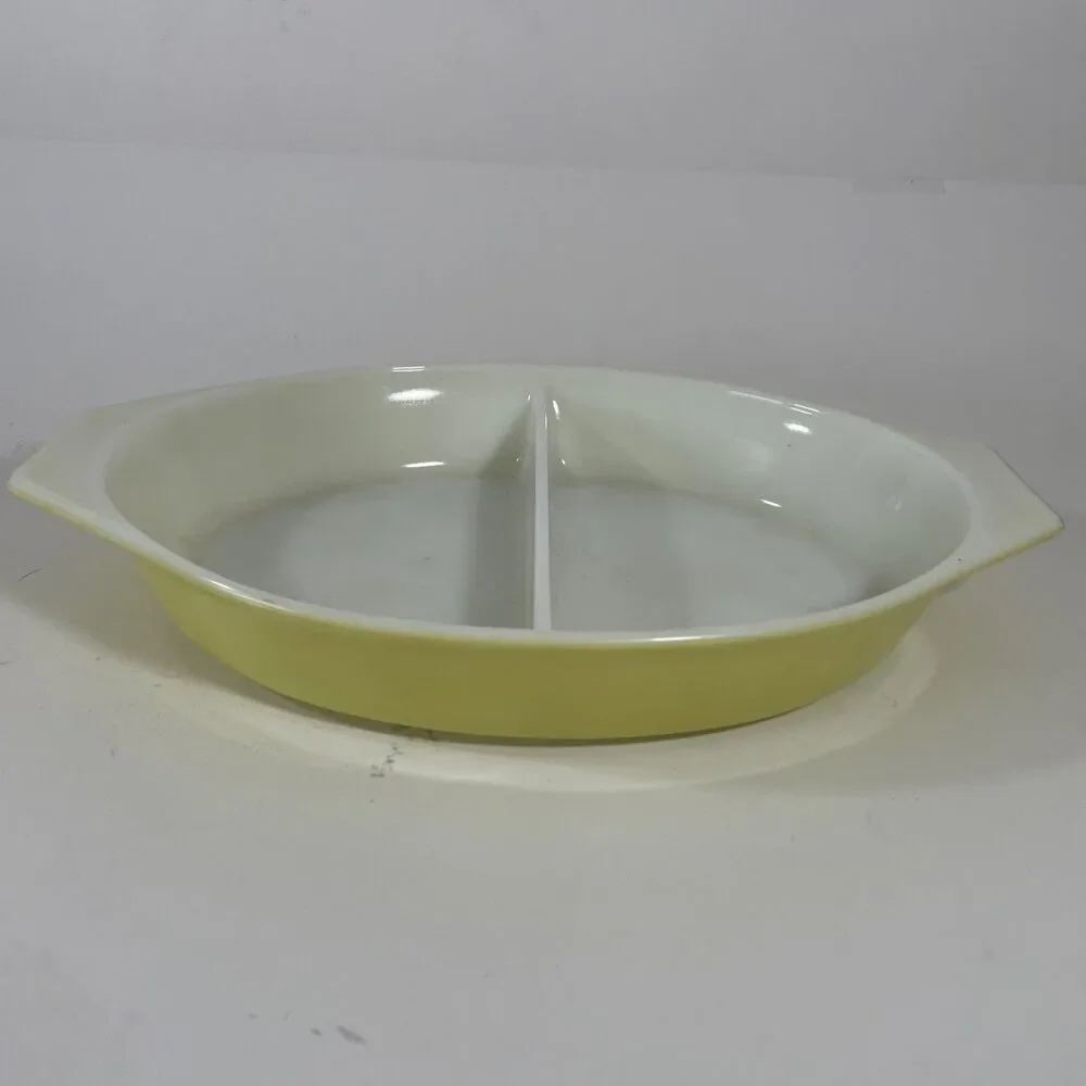 Vintage Pyrex 1 - 1/2 Qt. Divided Oval Dish, Yellow & White Ovenware made in USA